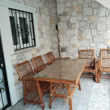 Holiday home Koral Evleri